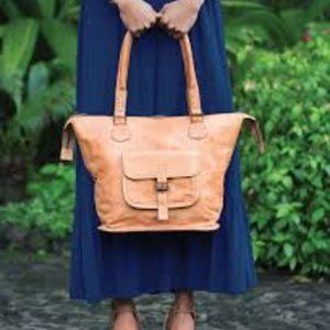 Noonday Leather Purse